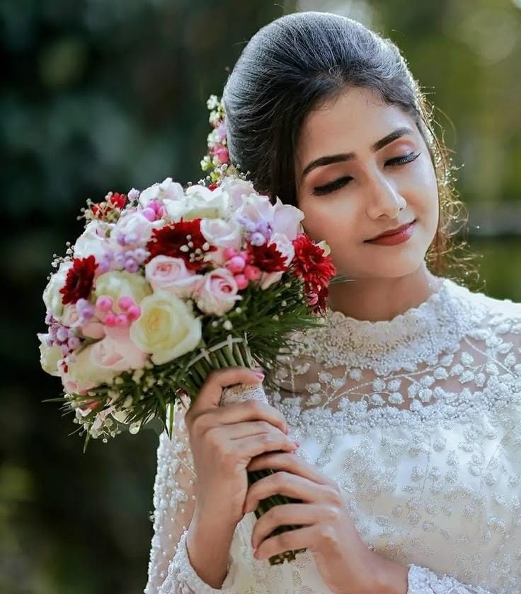 Jishas Beauty Manthra Kohinoor